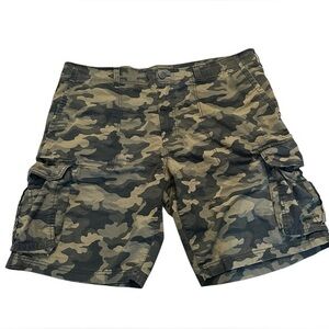 Goodfellow & Co. Camo Cargo Shorts - Mens Size 42 - Utility - Green Camo